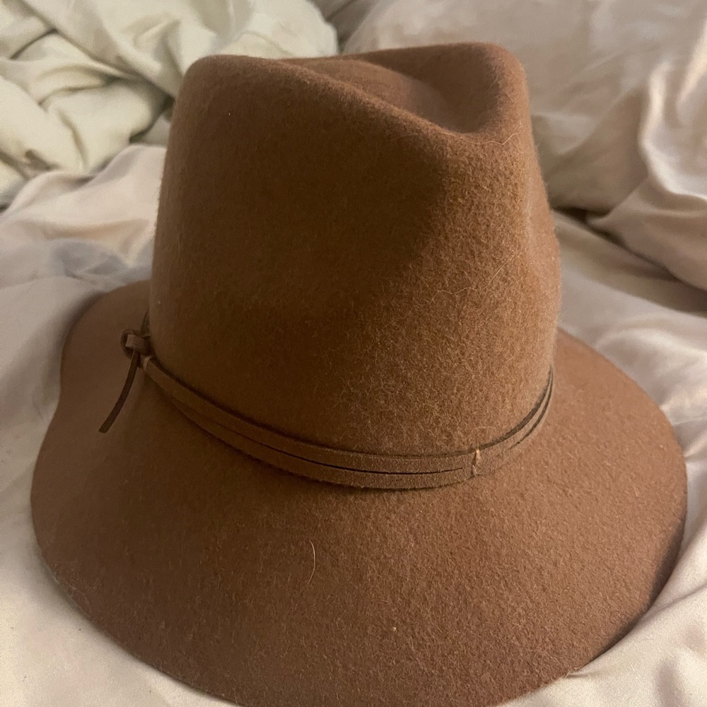 Hat - Picture 2 of 5